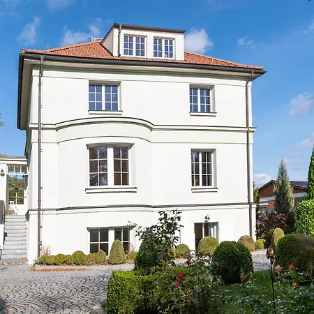 Romanticky Se Starozitnym Interierem Apartment