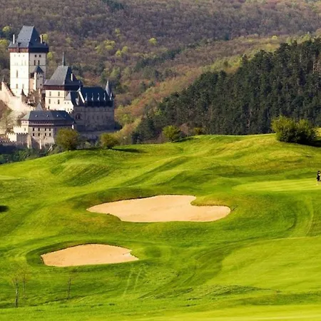 Romanticky Se Starozitnym Interierem *