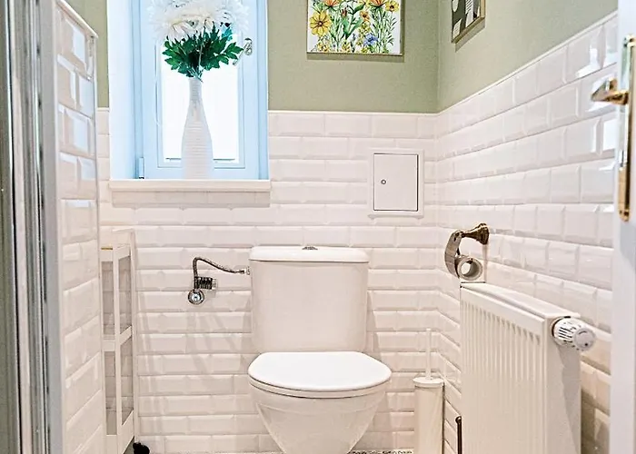 Apartament Romanticky Se Starozitnym Interierem Morina