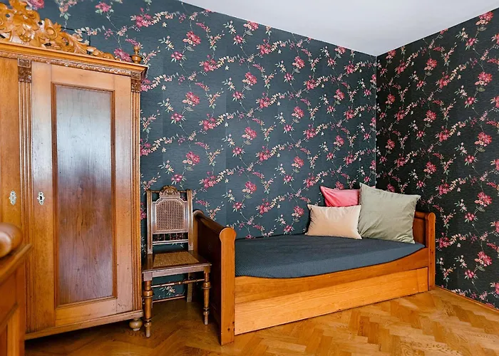Romanticky Se Starozitnym Interierem Apartment *